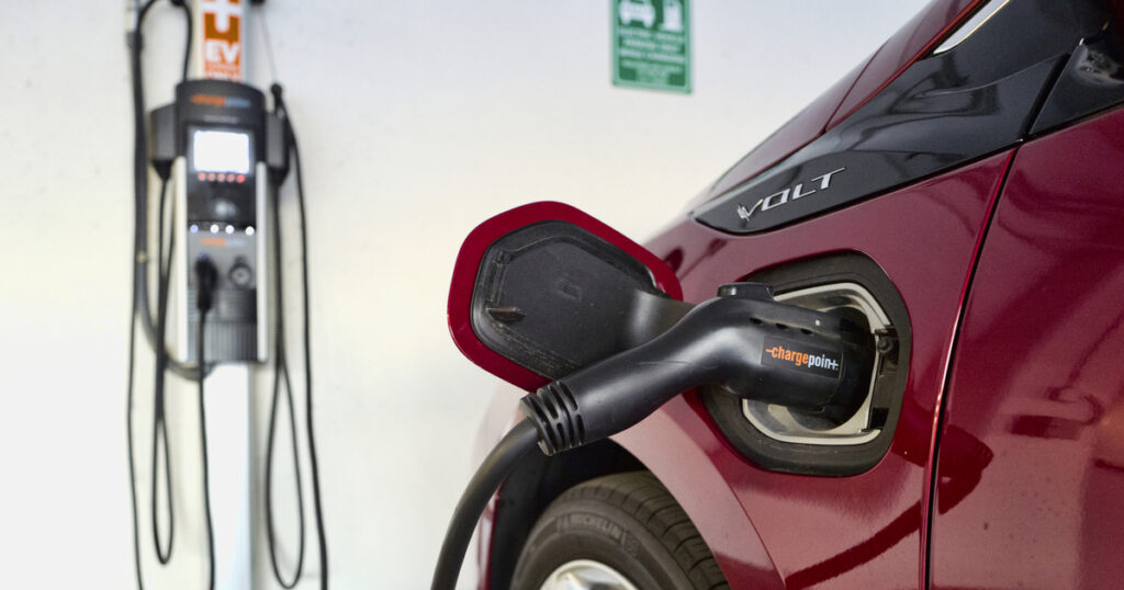 California Cuts Electric car Rebates Drops Luxury Models The Seattle 