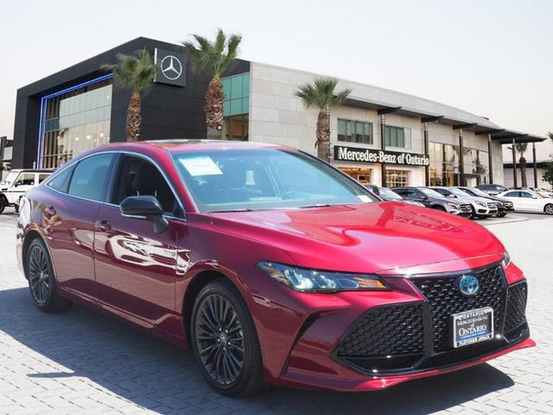 Pre Owned 2019 Toyota Avalon Hybrid XSE Sedan In Ontario P8485A 