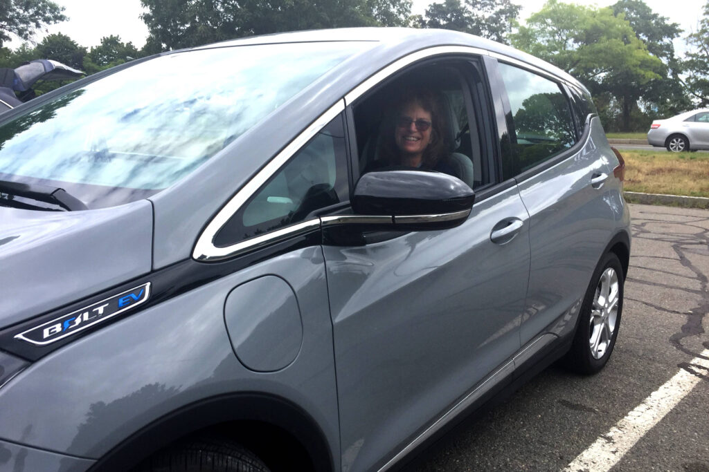 Massachusetts Electric Car Rebates Are About To End What Does This 