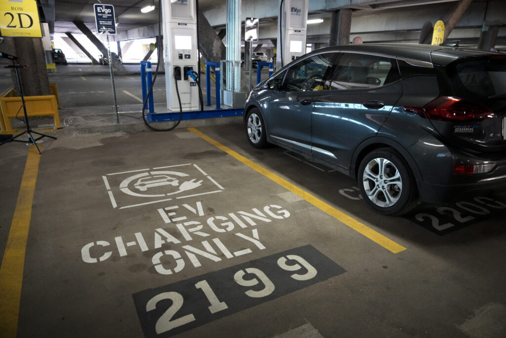 New Electric Car sharing Program Aims To Help Minnesotans Living With 