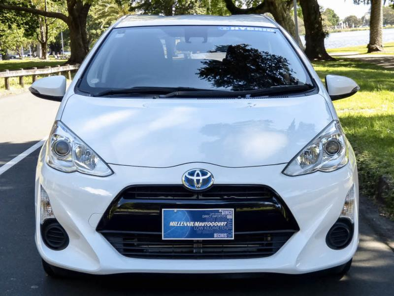 2016 Toyota Aqua S Hybrid REBATE 1552 90 Millennium Autocourt New 