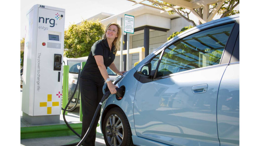 San Diego Gas Electric To Invest 7 5 Million To Develop Electric Car 